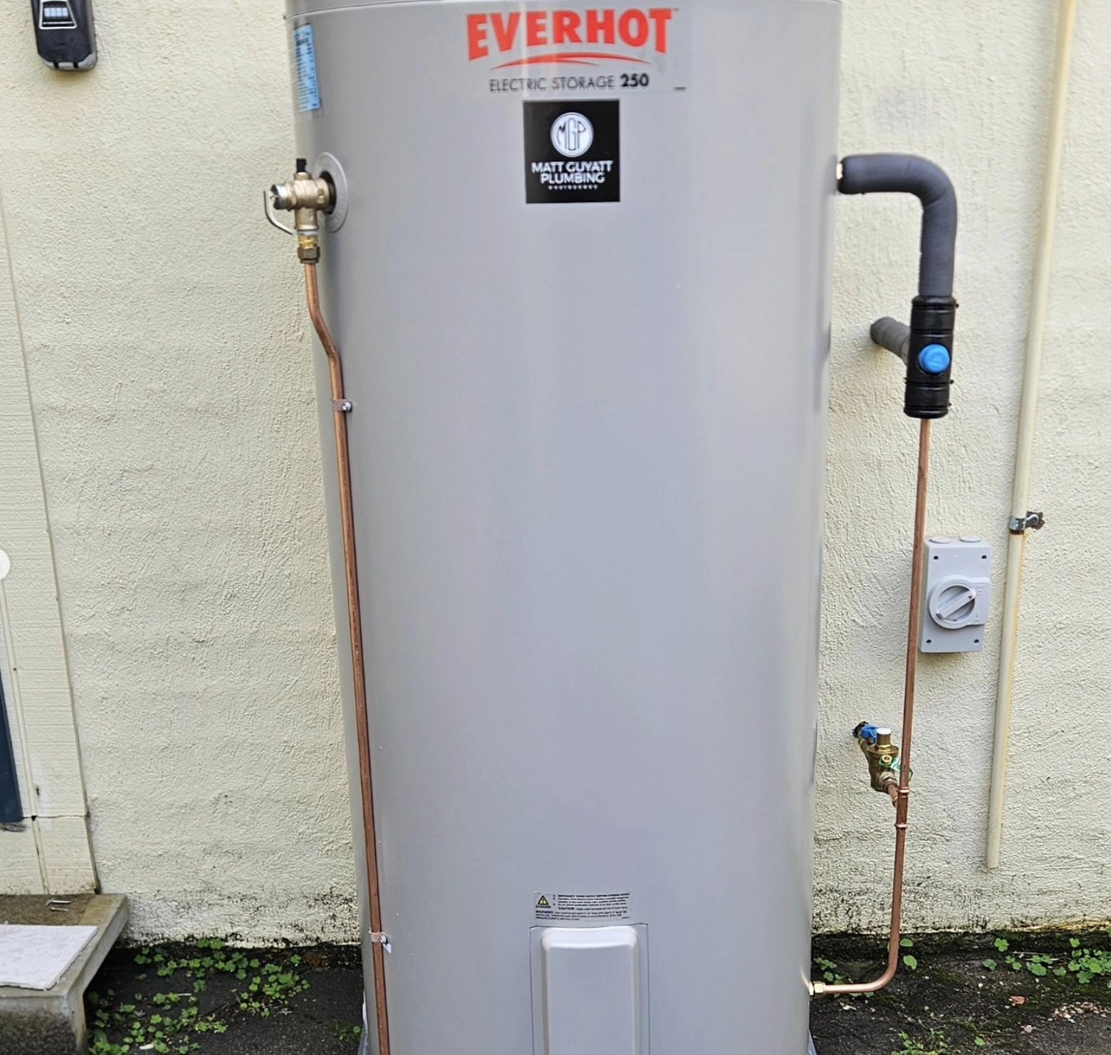 Hot water system install